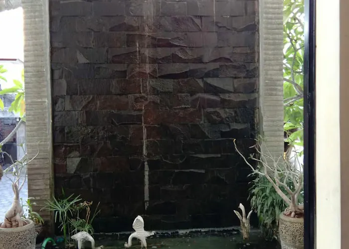 Mandari 2*
